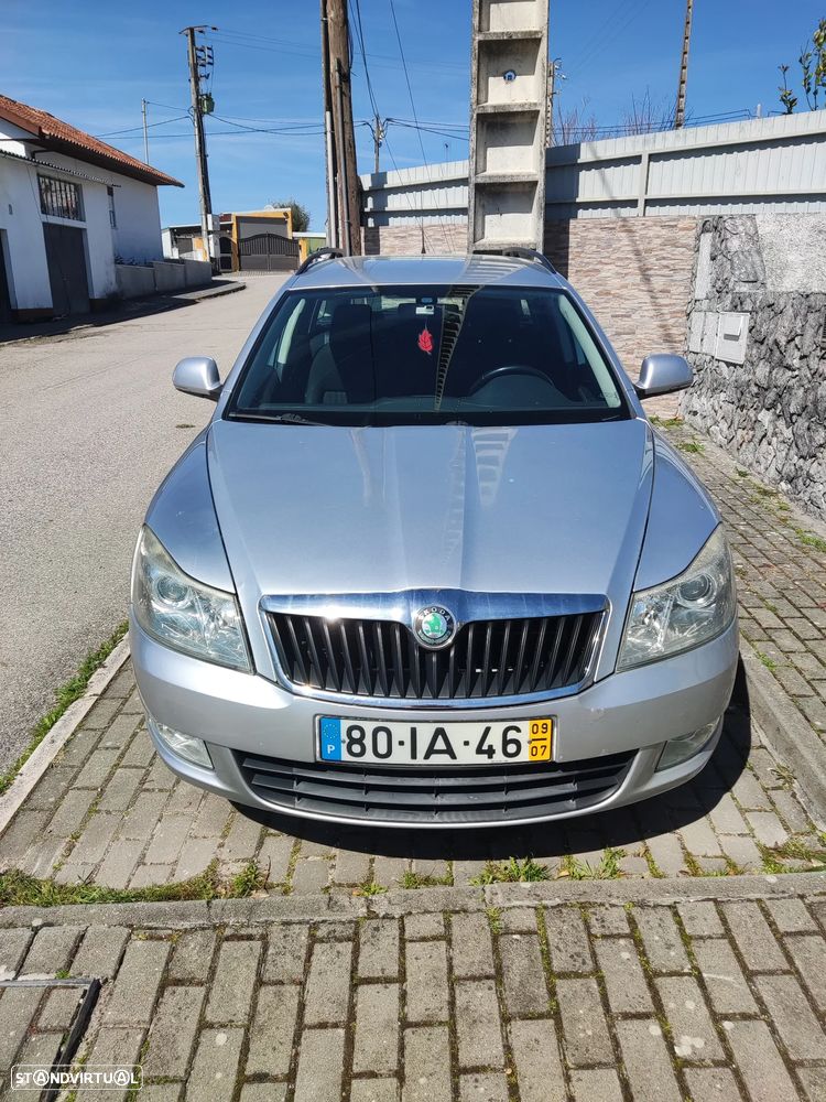 Skoda Octavia Break 1.6 TDi Elegance Pack - 1
