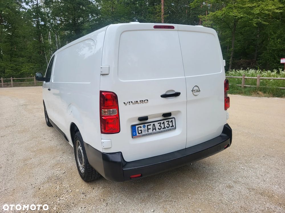 Opel Vivaro - 8