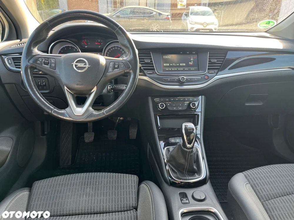 Opel Astra 1.2 Turbo Start/Stop Business Elegance - 10