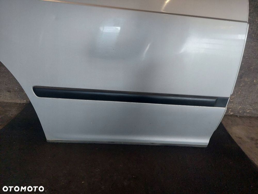DRZWI KOMPLETNE PRAWY TYŁ SAAB 9-5 I SEDAN 268 - 3