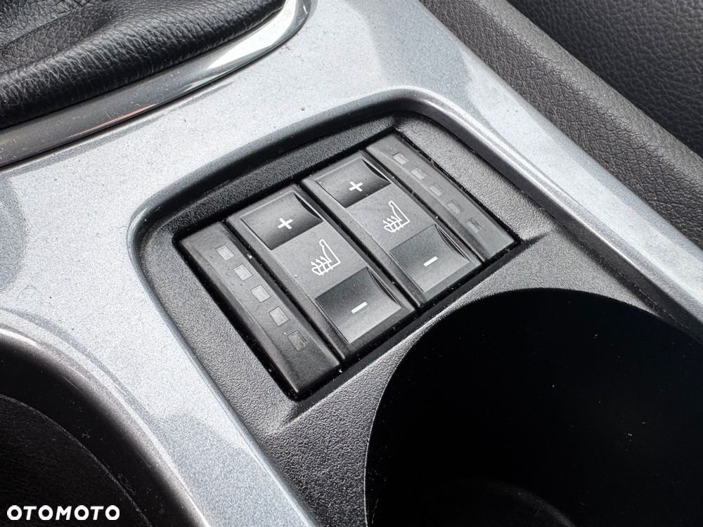 Ford Mondeo 2.0 TDCi Ambiente - 12