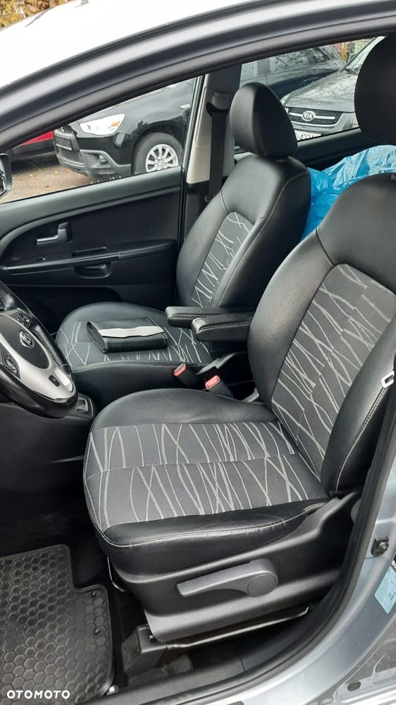 Kia Venga 1.6 Business Line - 15