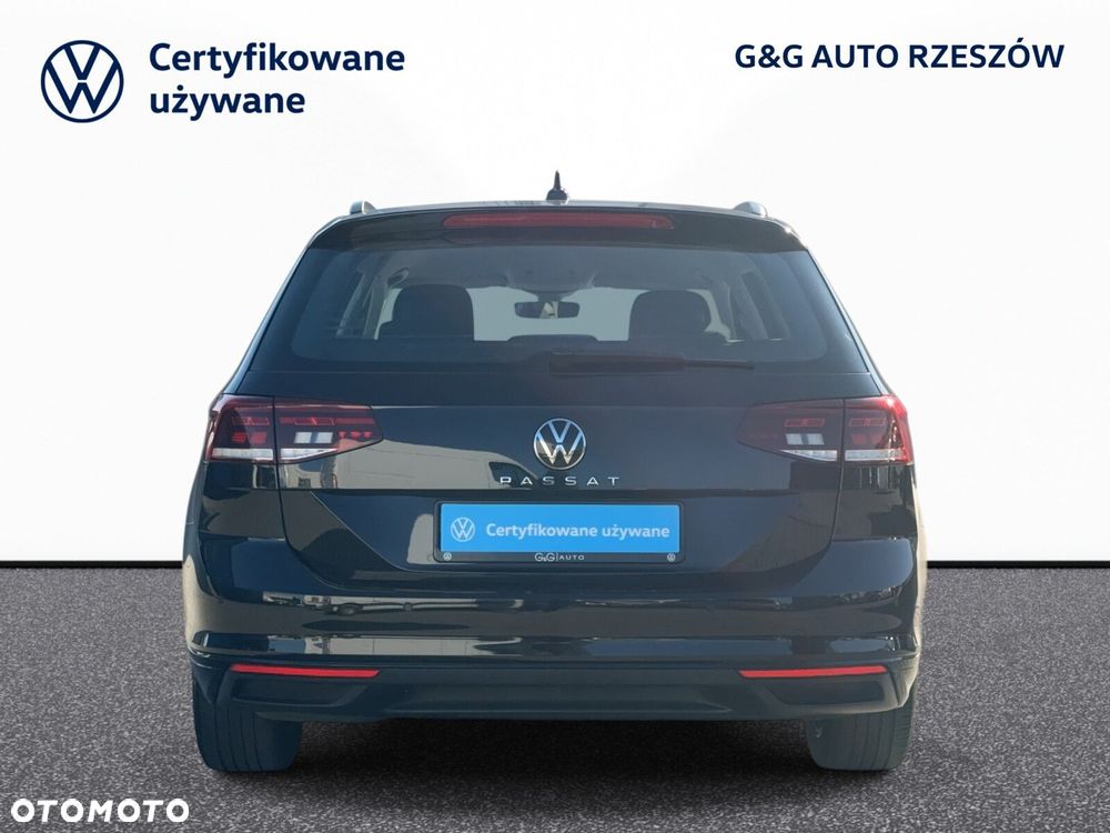 Volkswagen Passat Variant - 5