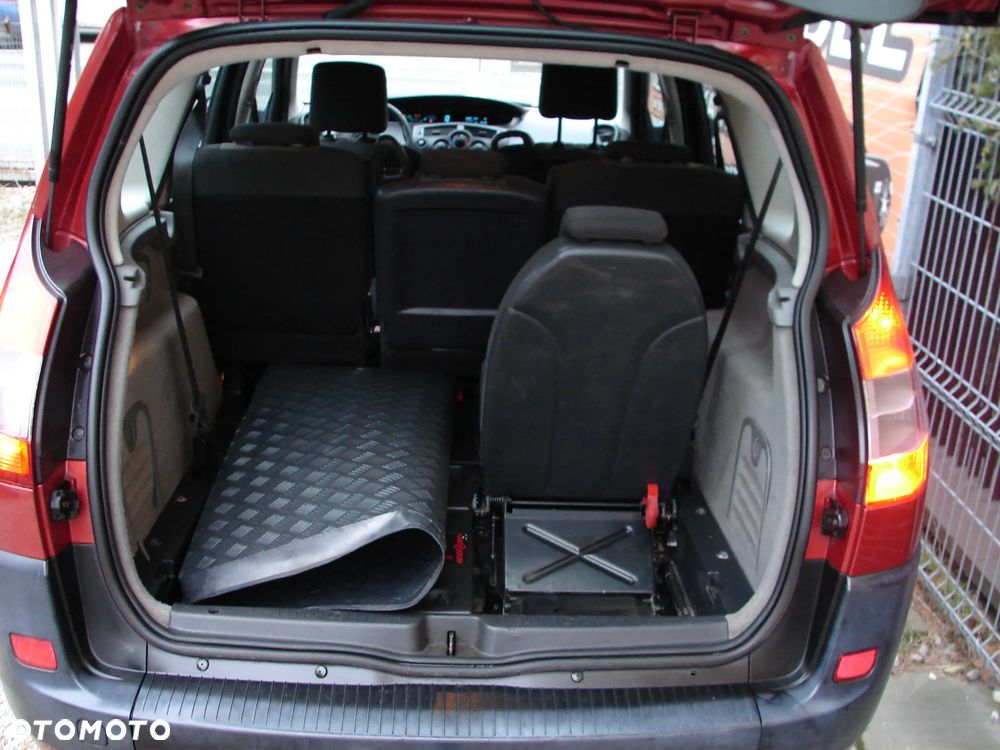 Renault Scenic 2.0 16V Emotion - 14