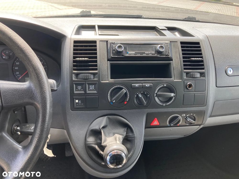Volkswagen TRANSPORTER - 8