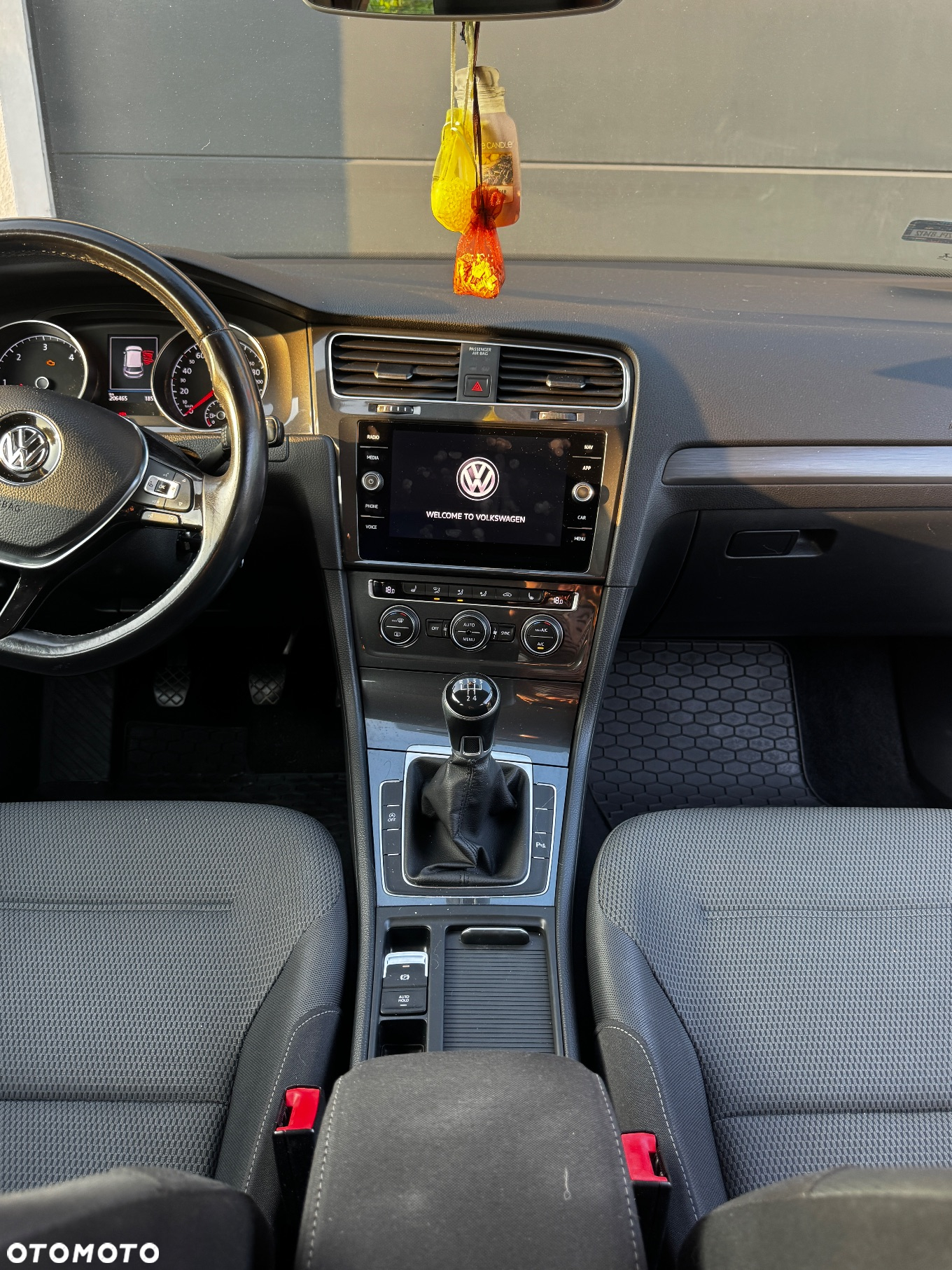 Volkswagen Golf VII 1.6 TDI BMT Comfortline - 14