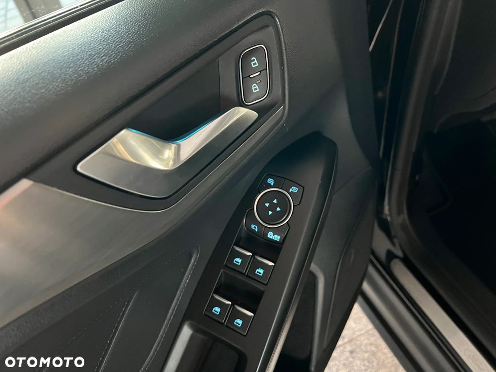 Ford Focus 2.0 EcoBlue Titanium Business - 20