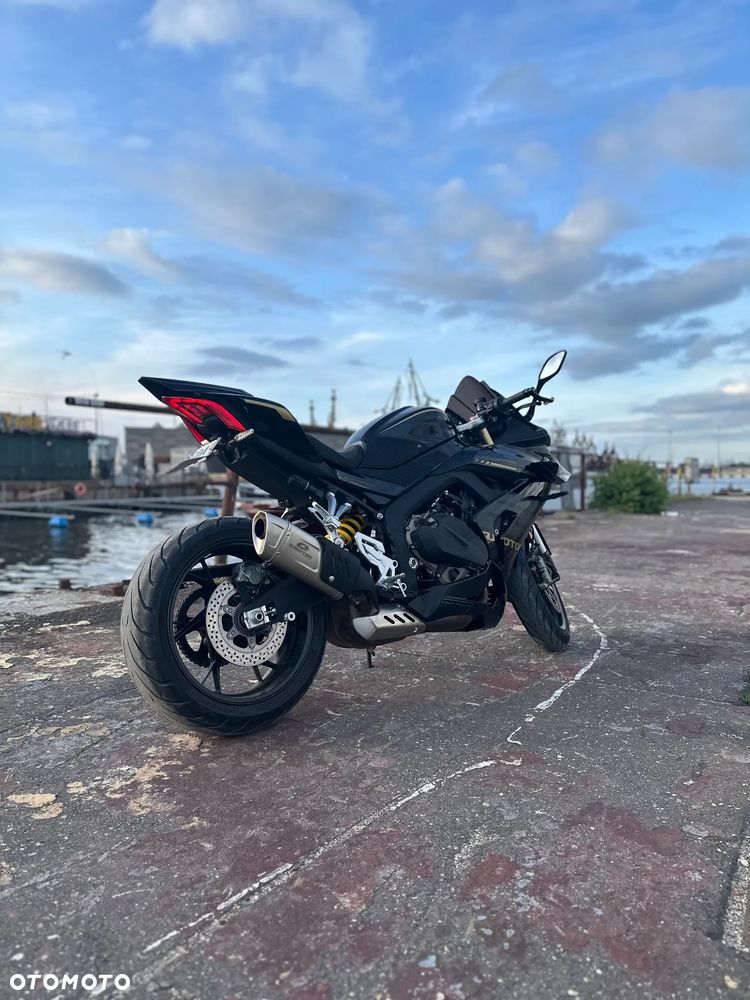 QJMOTOR SRK 800RR - 6