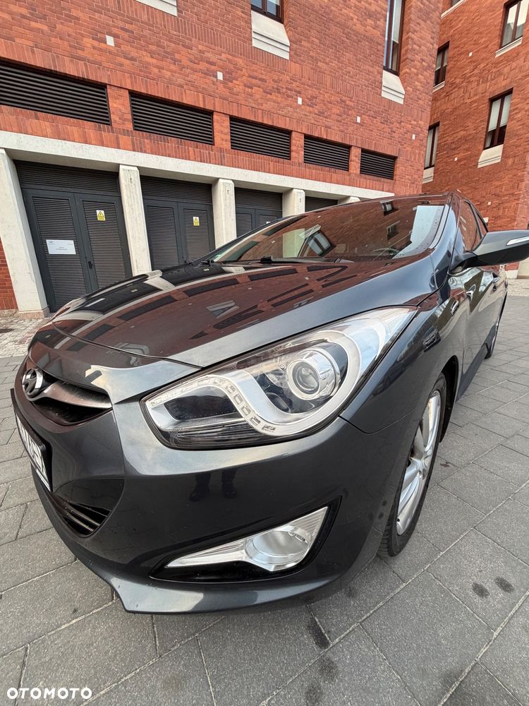 Hyundai i40 1.6 GDI Comfort + - 31