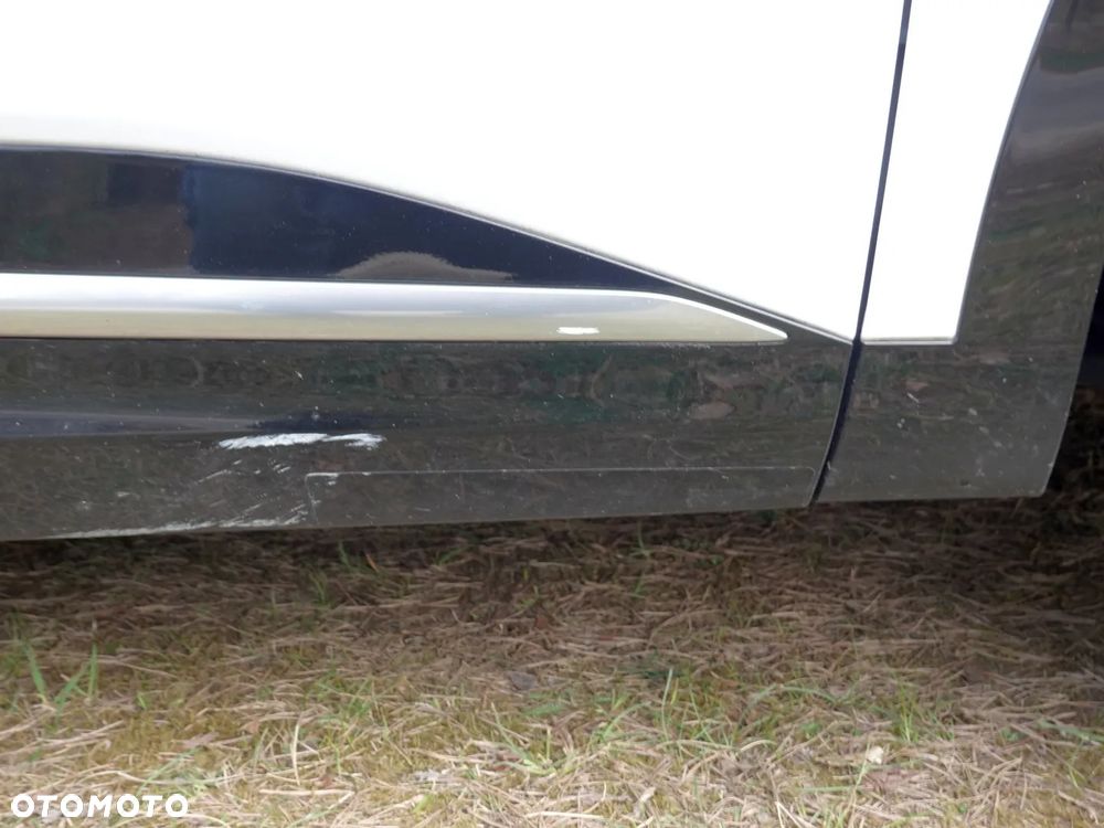 Kia Sportage 1.6 T-GDI MHEV Business Line 2WD DCT - 22