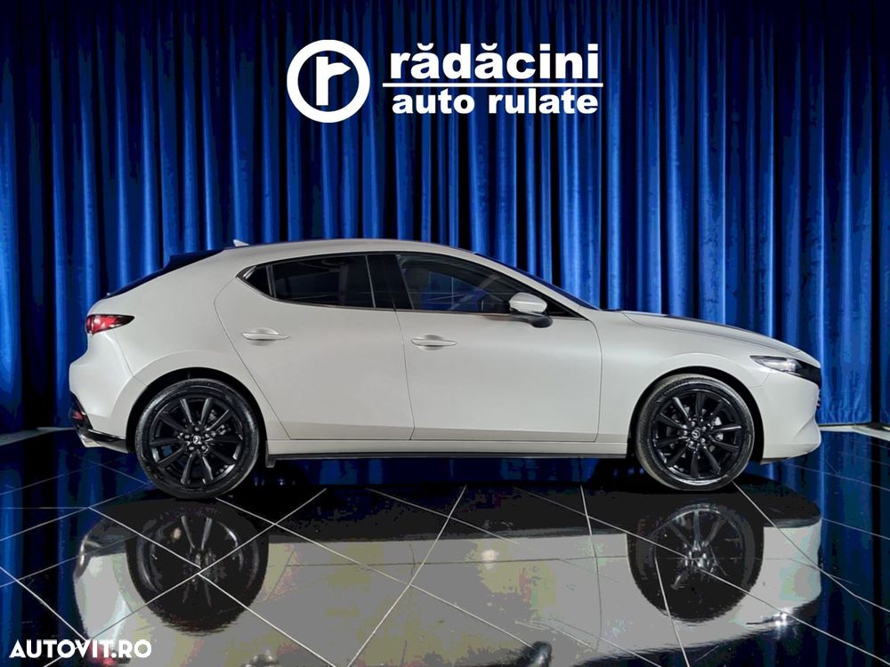 Mazda 3 - 25