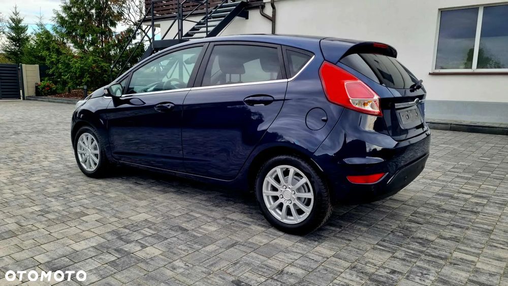 Ford Fiesta - 8