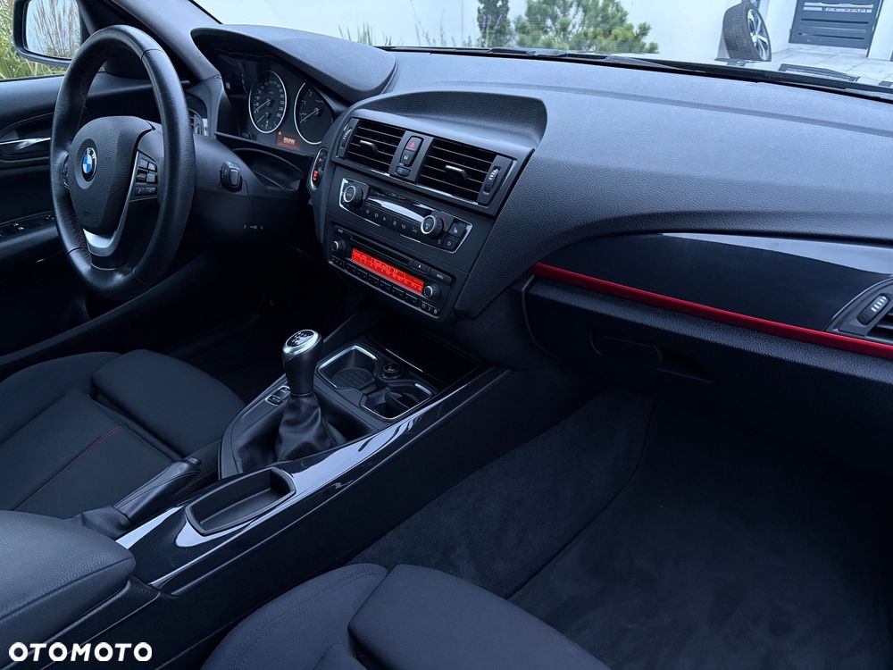 BMW Seria 1 - 31