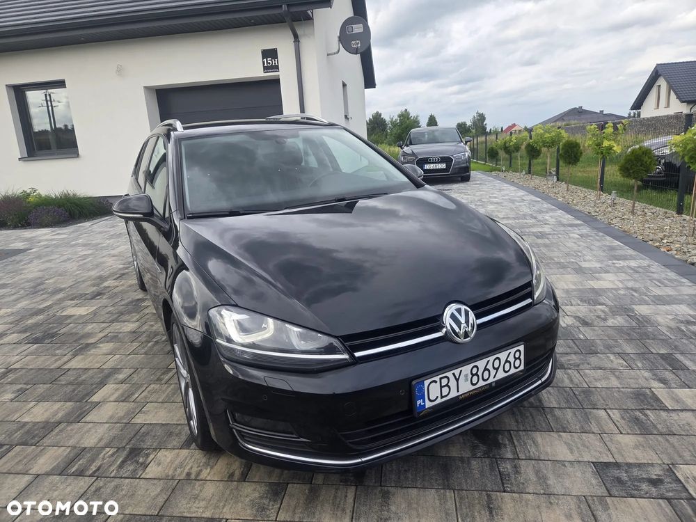 Volkswagen Golf 2.0 TDI BlueMotion Technology Lounge - 32
