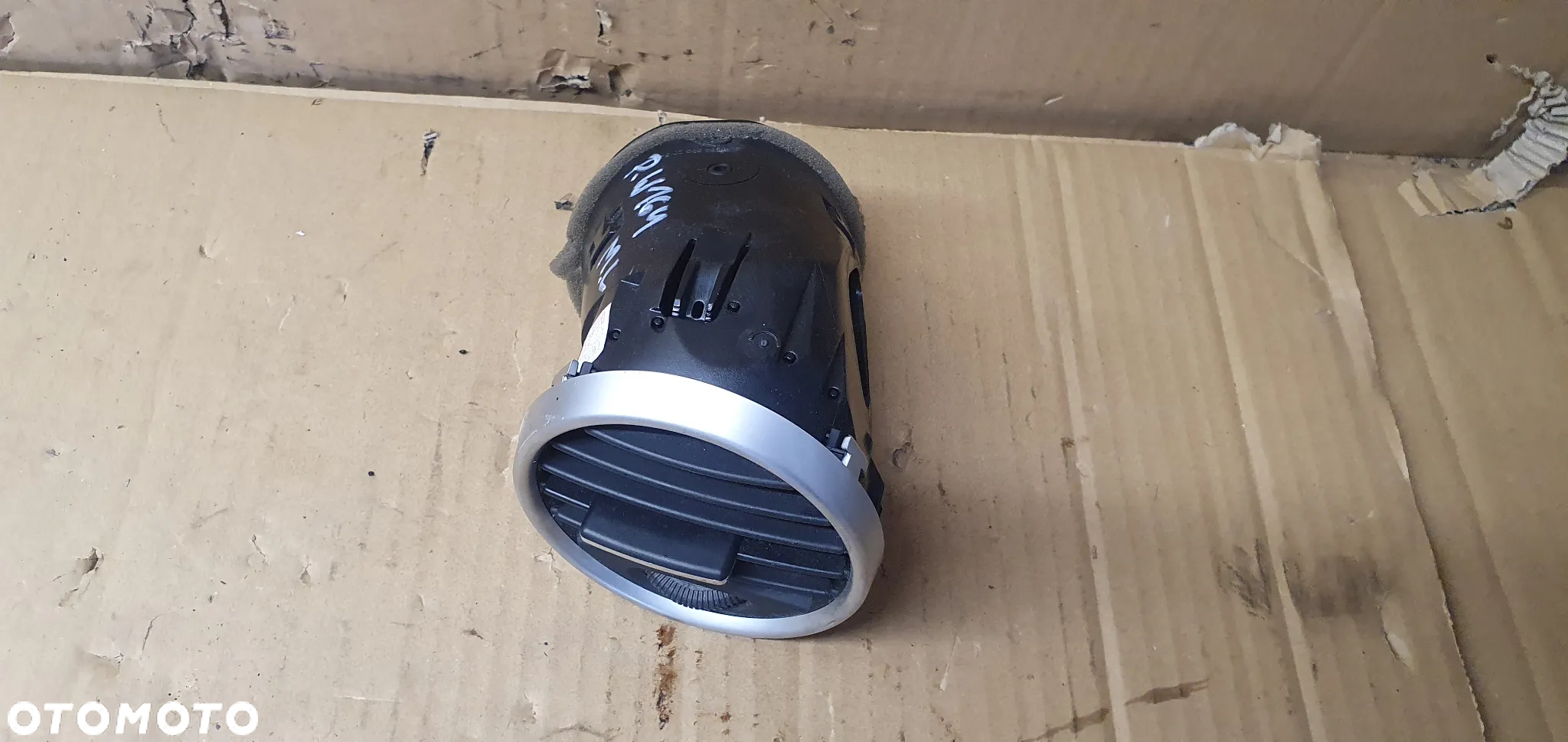 Kratka nawiewu powietrza prawa Mercedes ML W164 A1648302054 - 2