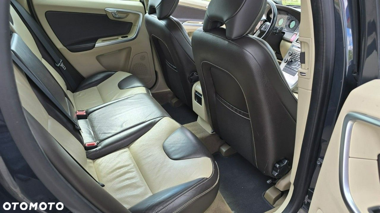 Volvo XC 60 - 14