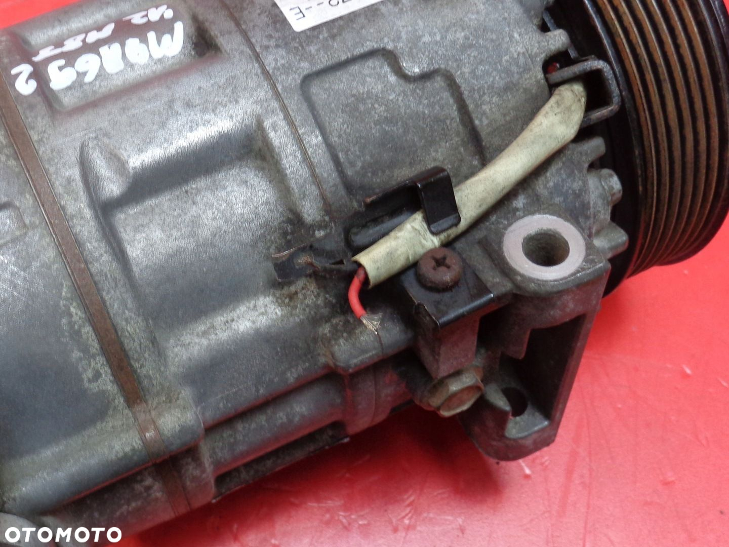 Sprężarka klimatyzacji Renault Trafic 2.0 DCI 2012r 8200454172E - 3