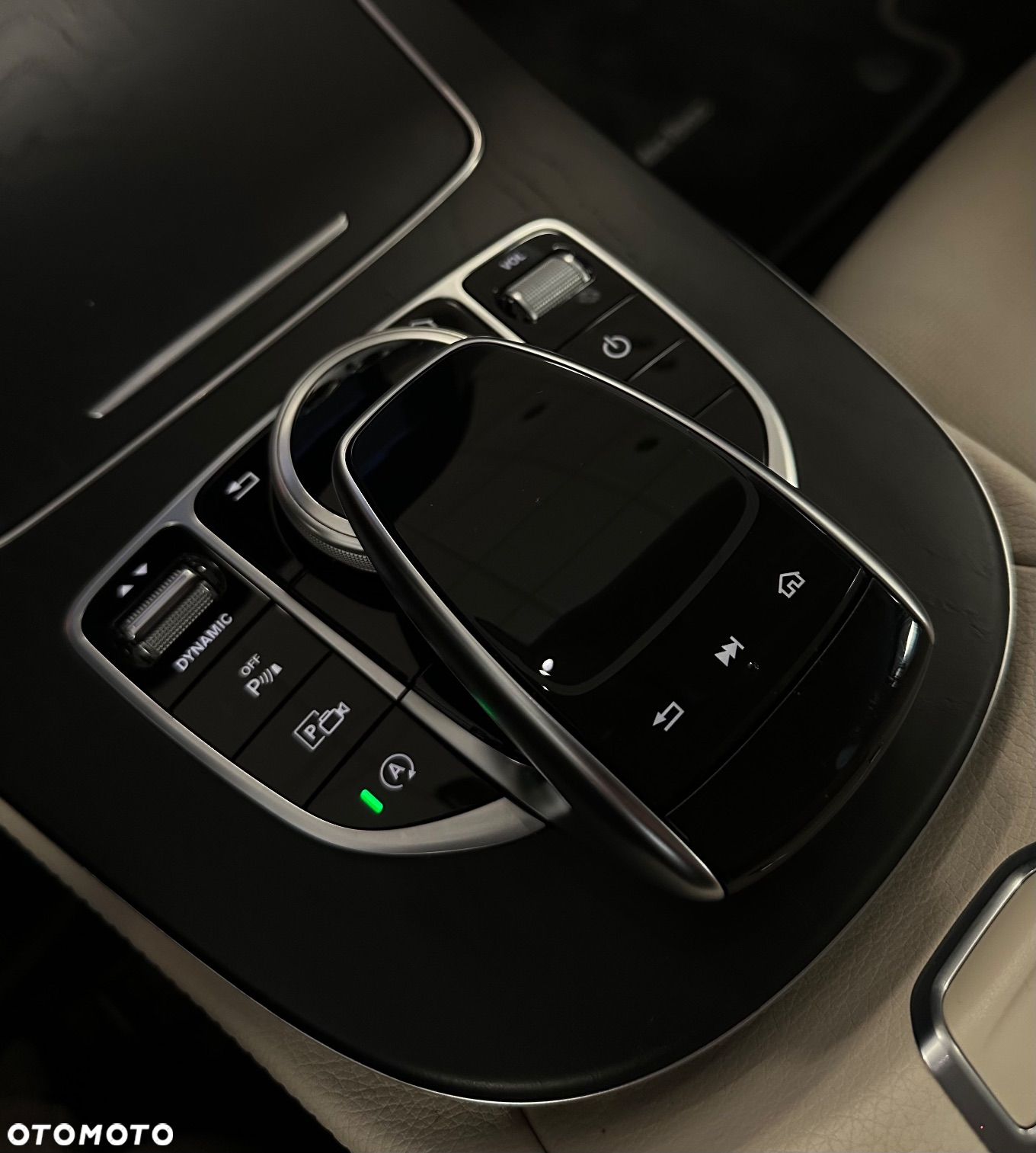 Mercedes-Benz Klasa E 200 d Business Edition 9G-TRONIC - 18