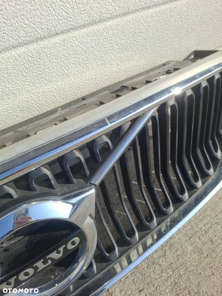 Volvo XC40 Gril atrapa 31457342 - 4