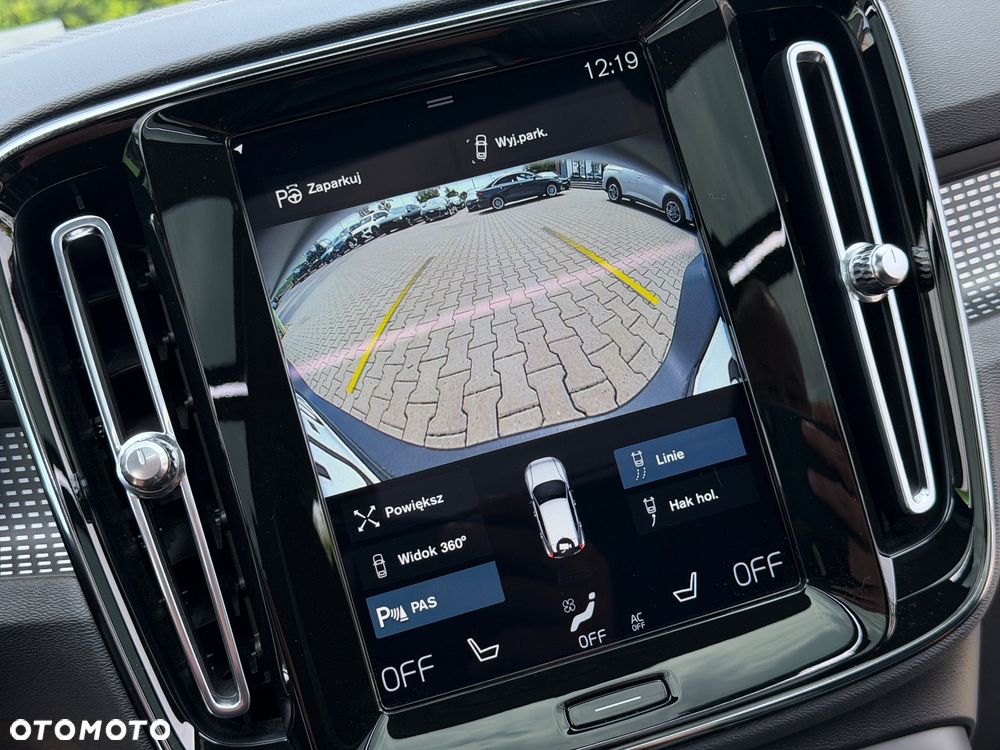 Volvo XC 40 B4 B AWD DKG RDesign - 35