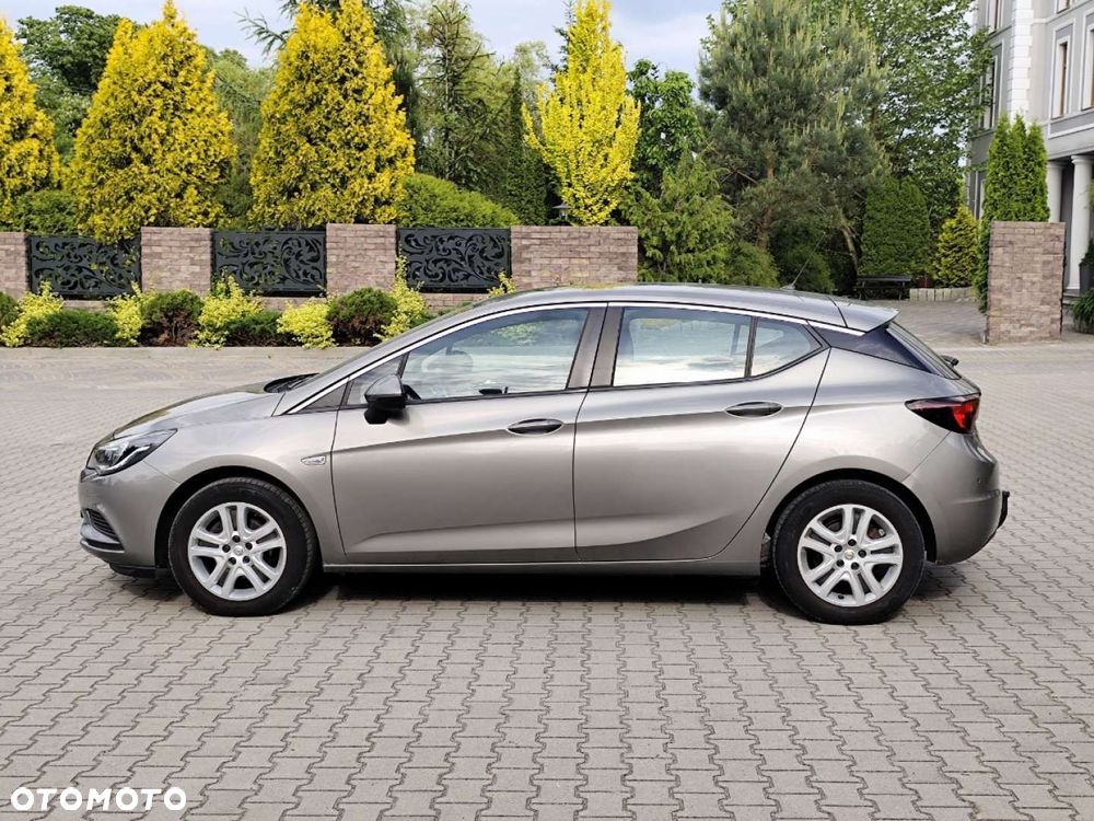 Opel Astra - 32