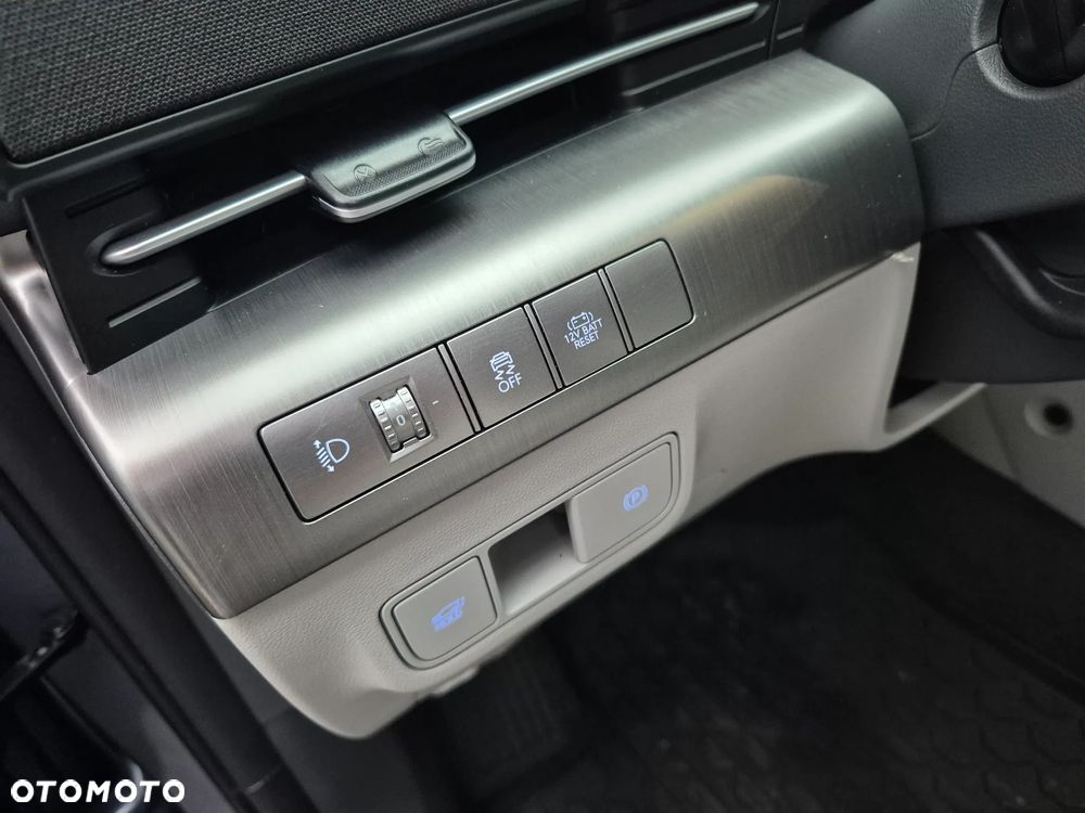 Hyundai Kona 1.6 GDI Hybrid Platinum DCT - 22