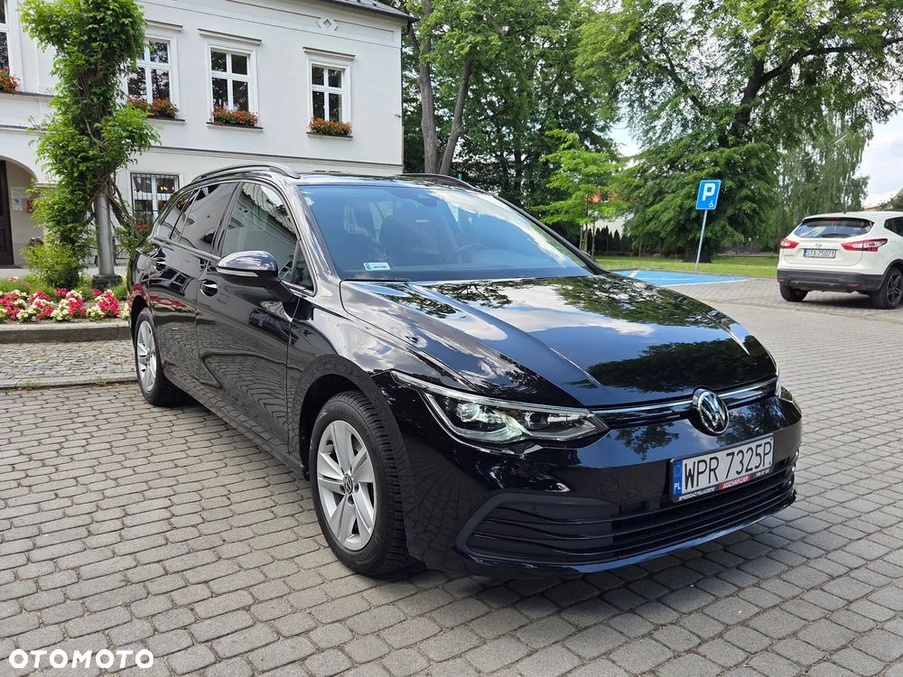 Volkswagen Golf - 2