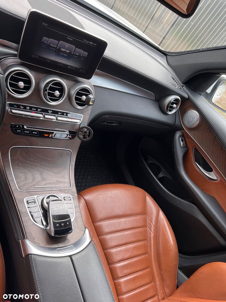 Mercedes-Benz GLC - 13