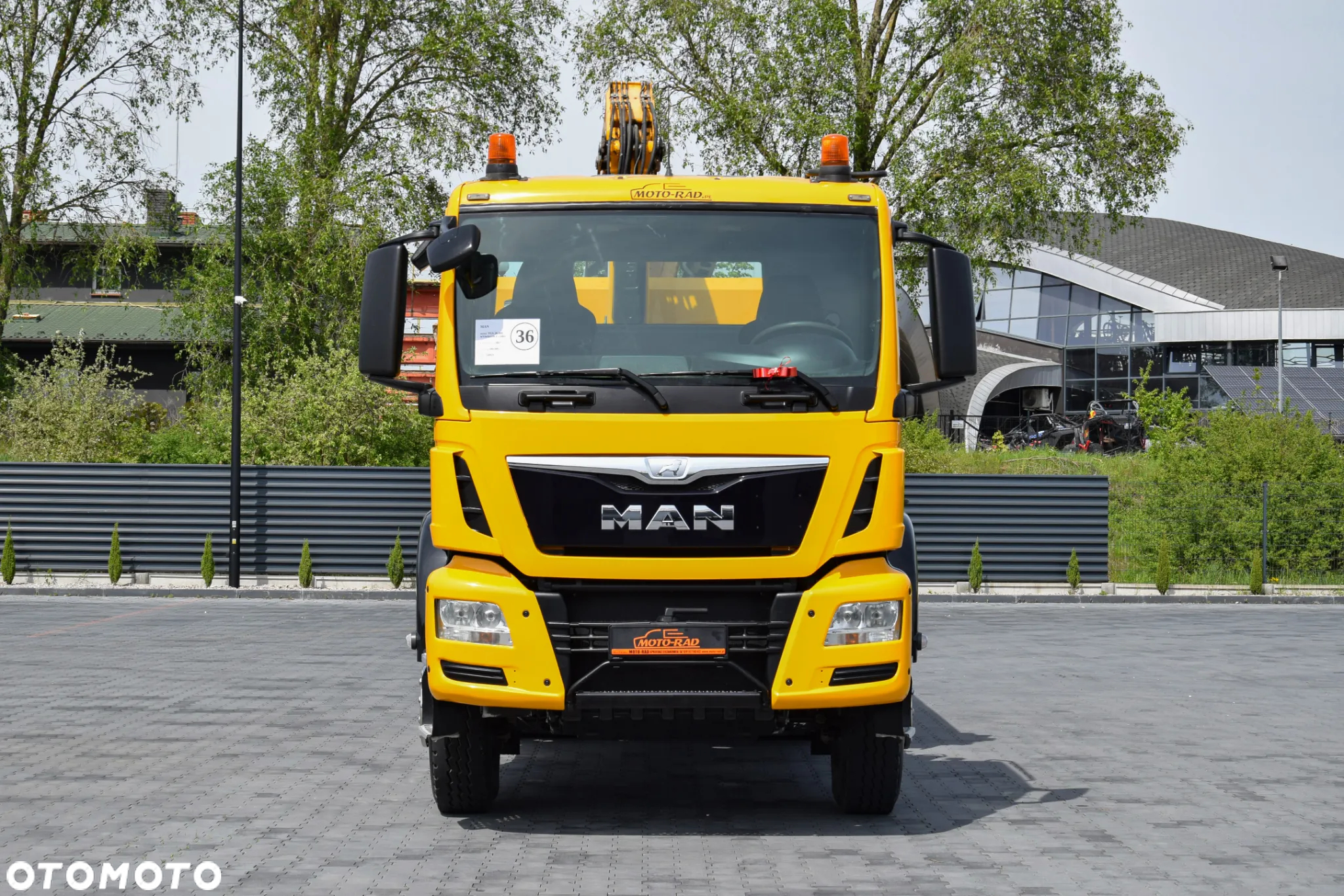 MAN TGS 26.400 / 6x4 / EURO 6 / UDT / HDS FASSI 165 / WYSUW x3 / ROTATOR / CHWYTAK / STEROWANIE RADIOWE / WZMOCNIONA RAMA / WYWROTKA / HYDROBURTA / AUTOMAT / 2017 / NOWE OPONY - 100% / NISKI PRZEBIEG / STAN IDEALNY / SPROWADZONY - 2