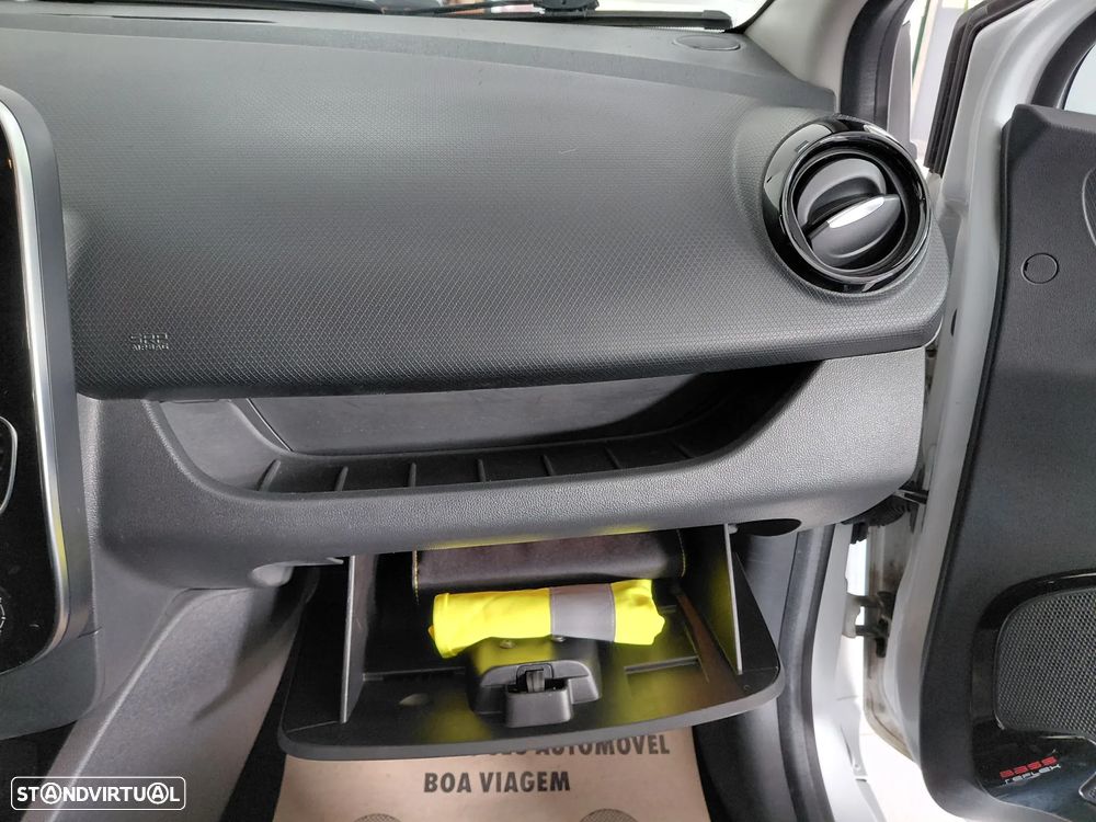 Renault Clio Van 1.5 DCi Intense c/iva - 22