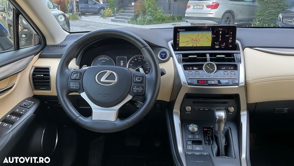 Lexus Seria NX 300h AWD Executive Plus - 11