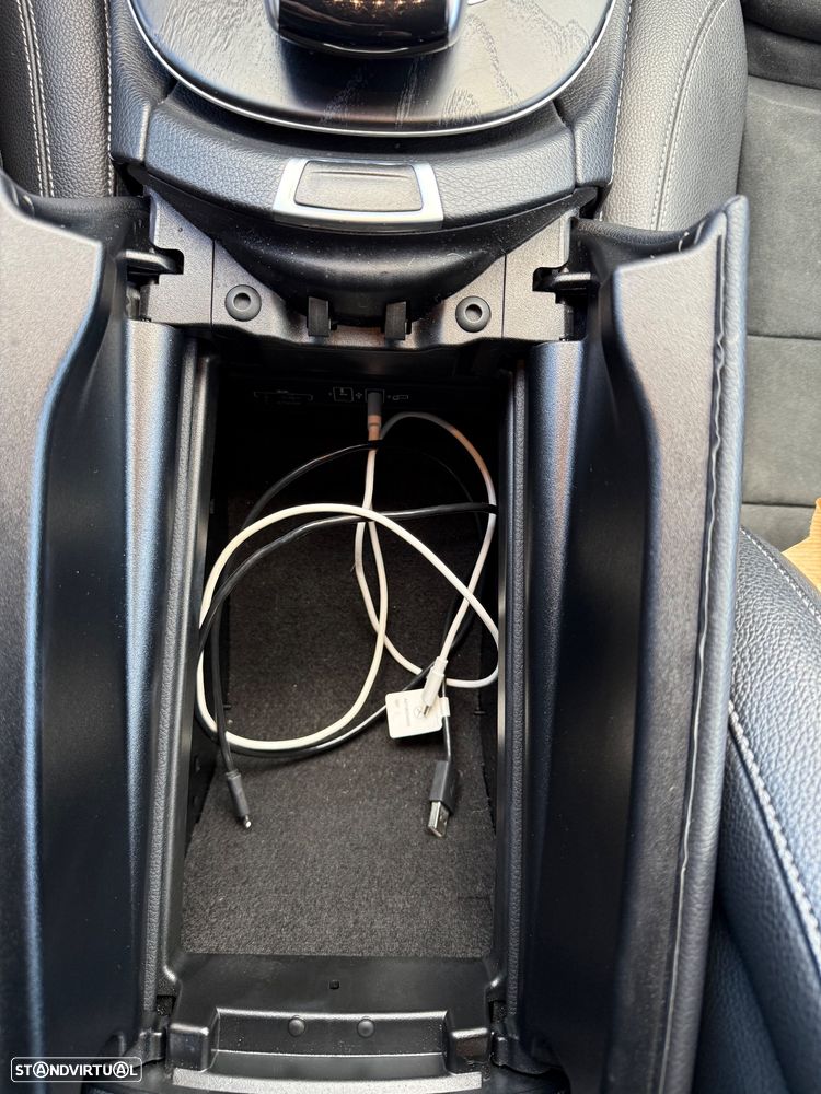 Mercedes-Benz E 220 d AMG - 21