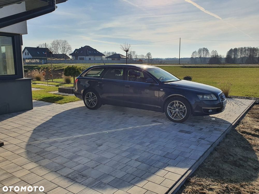 Audi A6 Avant - 4