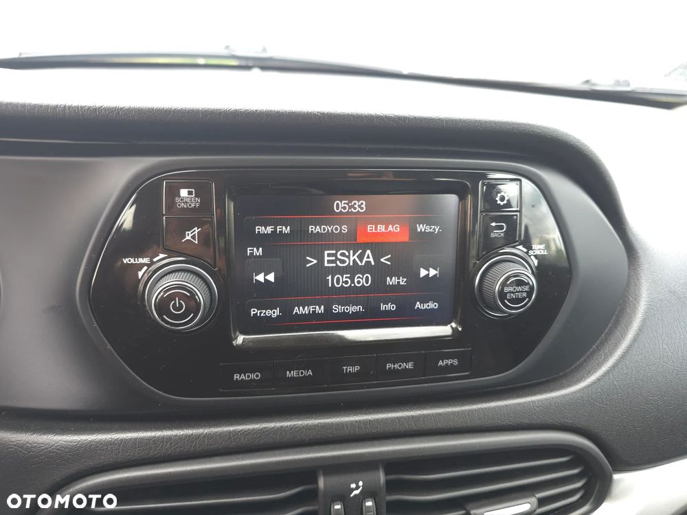 Fiat Tipo 1.6 MultiJet 16v Lounge - 26