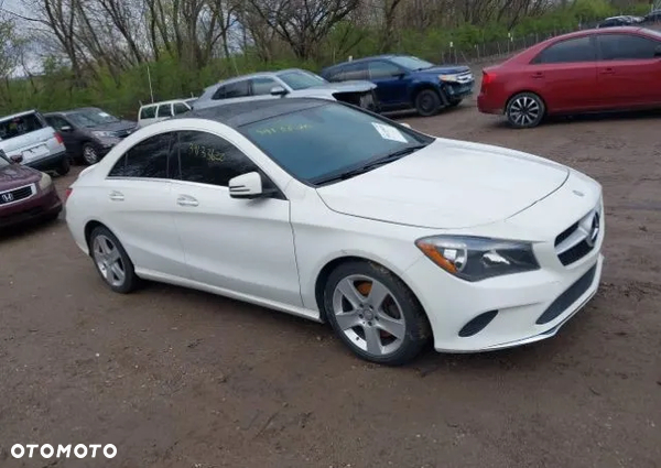 Mercedes-Benz CLA 250 4-Matic 7G-DCT