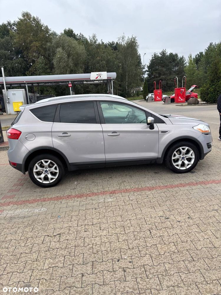 Ford Kuga 2012 photo 2