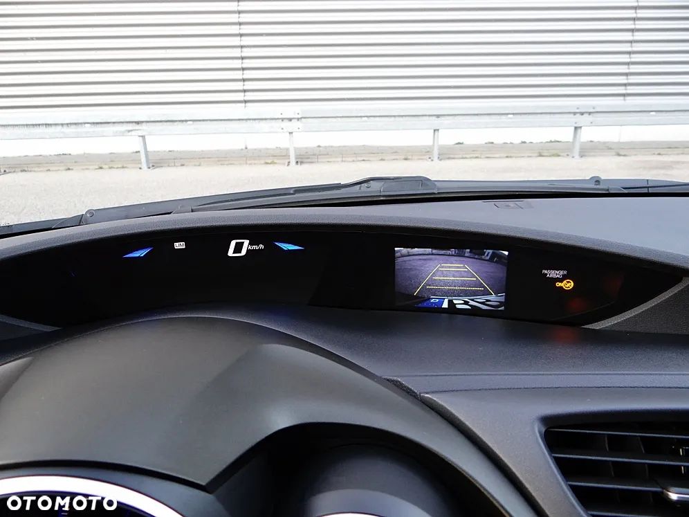 Honda Civic 1.8 Executive - 30