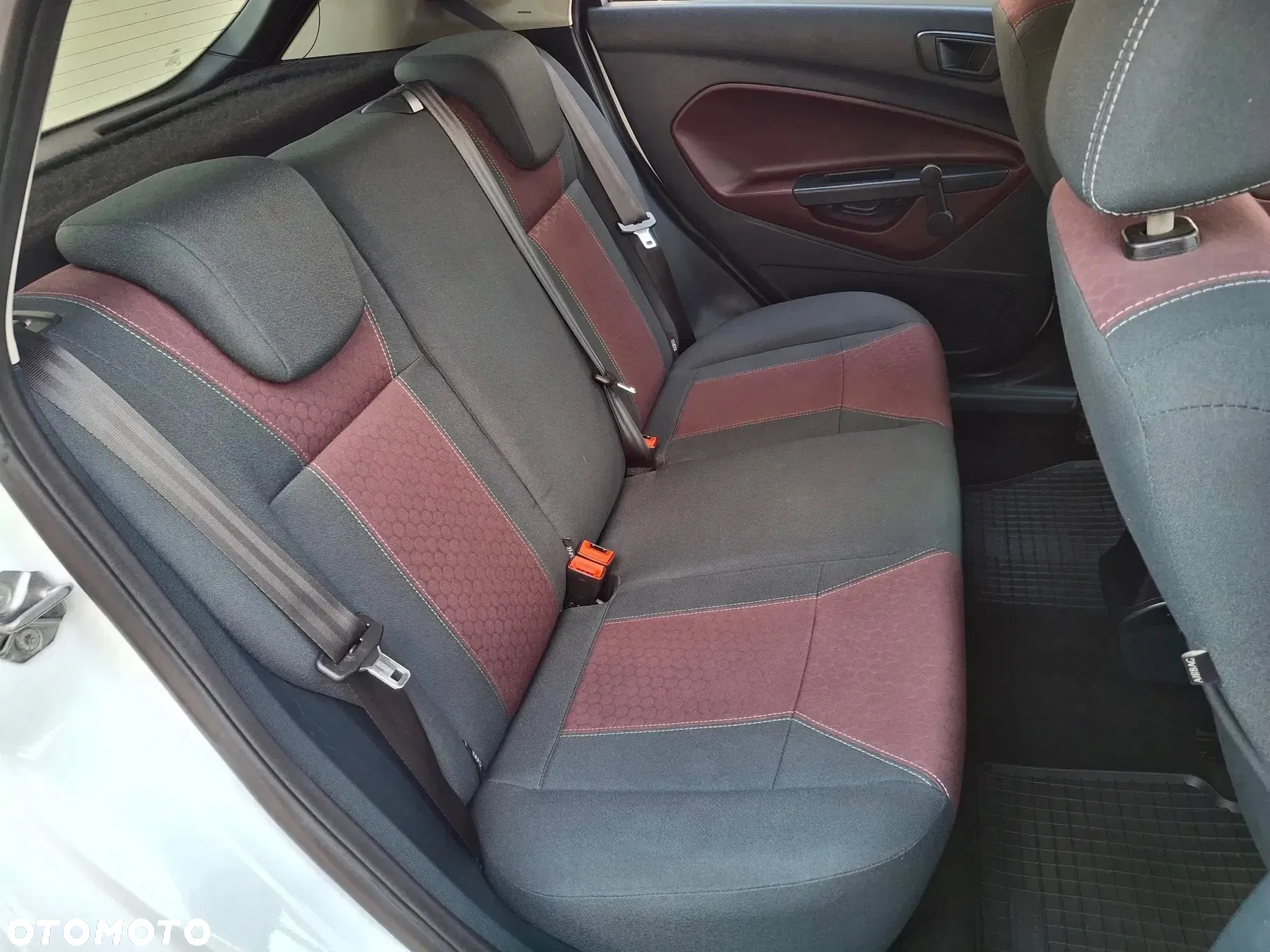 Ford Fiesta 1.4 Titanium - 11