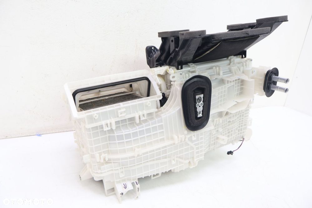 LEXUS LM II NAGRZEWNICA 88649-V2070, 87050-33F30, 443360-1750 - 3