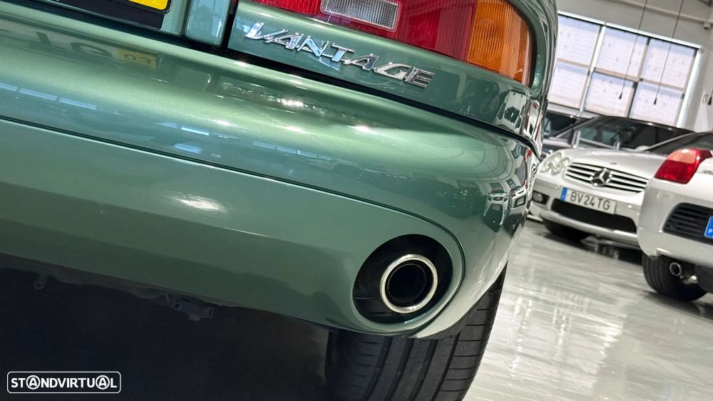 Aston Martin DB7 Vantage Coupé - 13