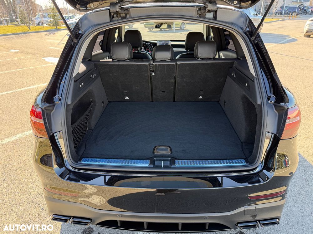 Mercedes-Benz GLC - 10