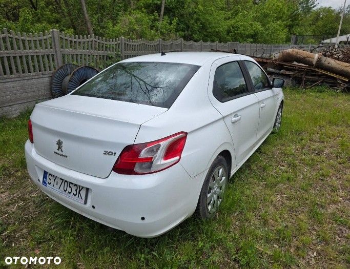 Peugeot 301 1.6 VTi Active - 5