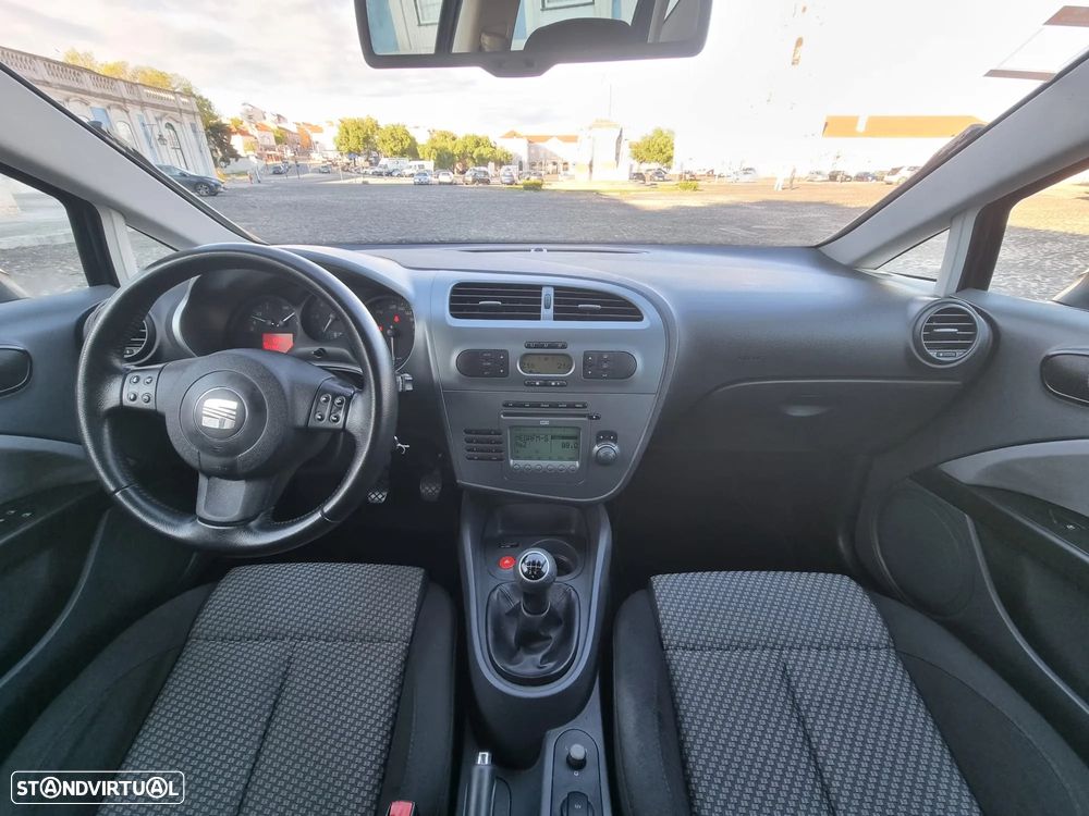 SEAT Leon 1.9 TDI Sport Up DPF - 5