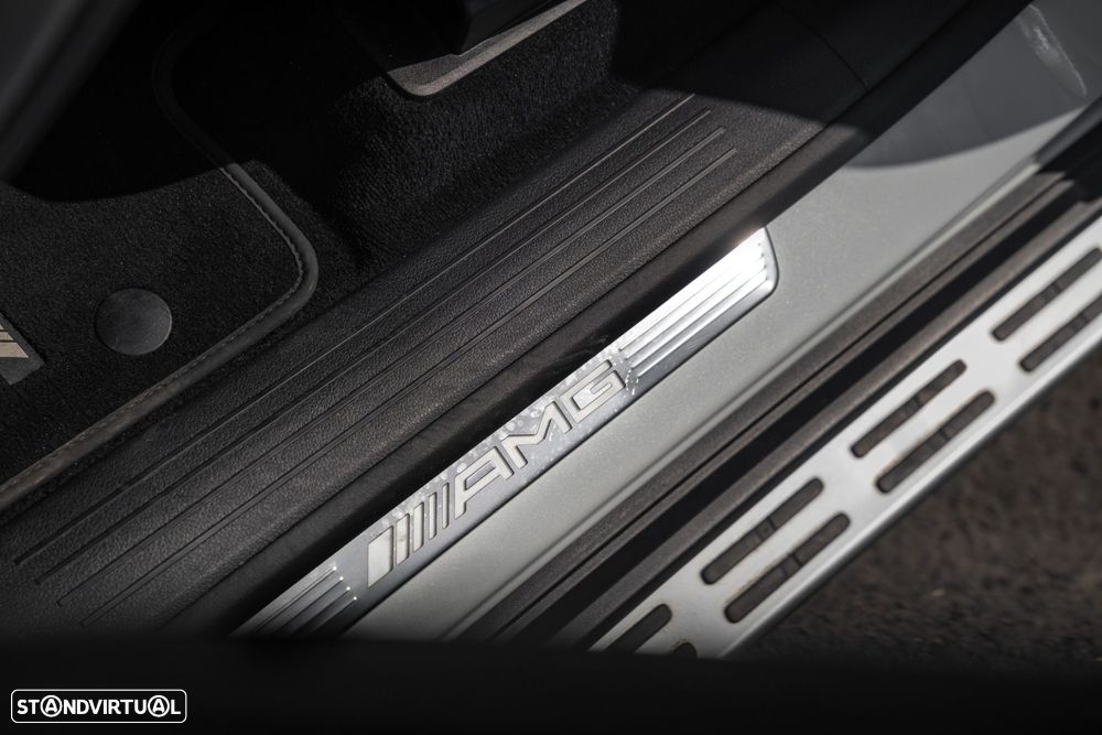 Mercedes-Benz GLS 63 AMG - 12