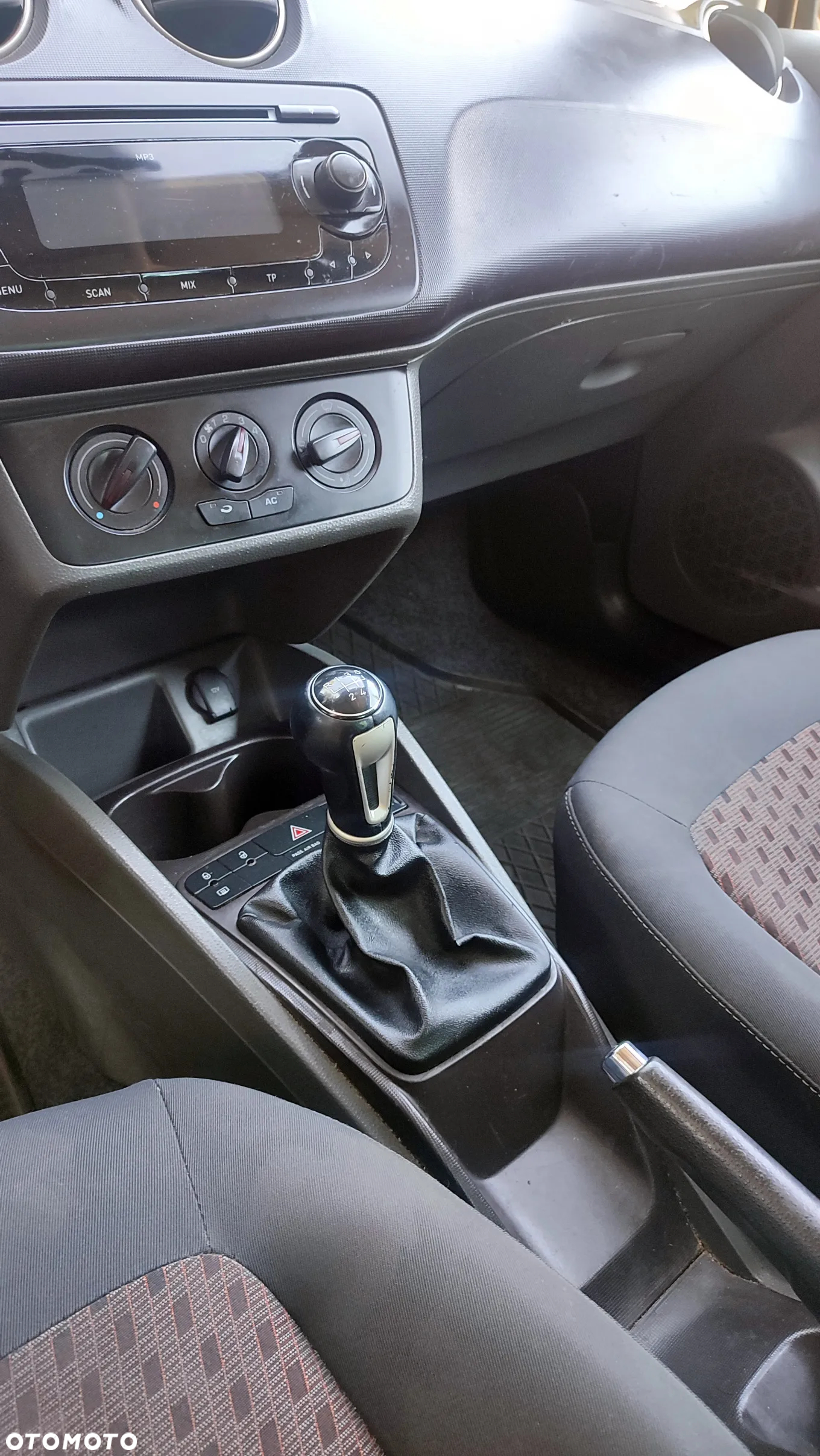Seat Ibiza - 22