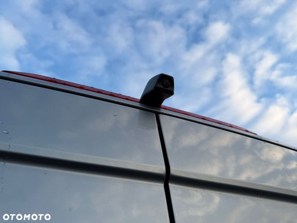 Volkswagen Crafter 35 2.0 TDI L3H3 177 KM AUTOMAT - 7