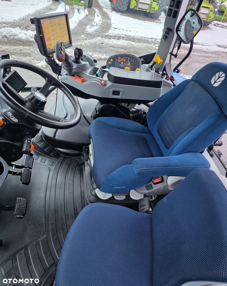 New Holland T6 175 - 8