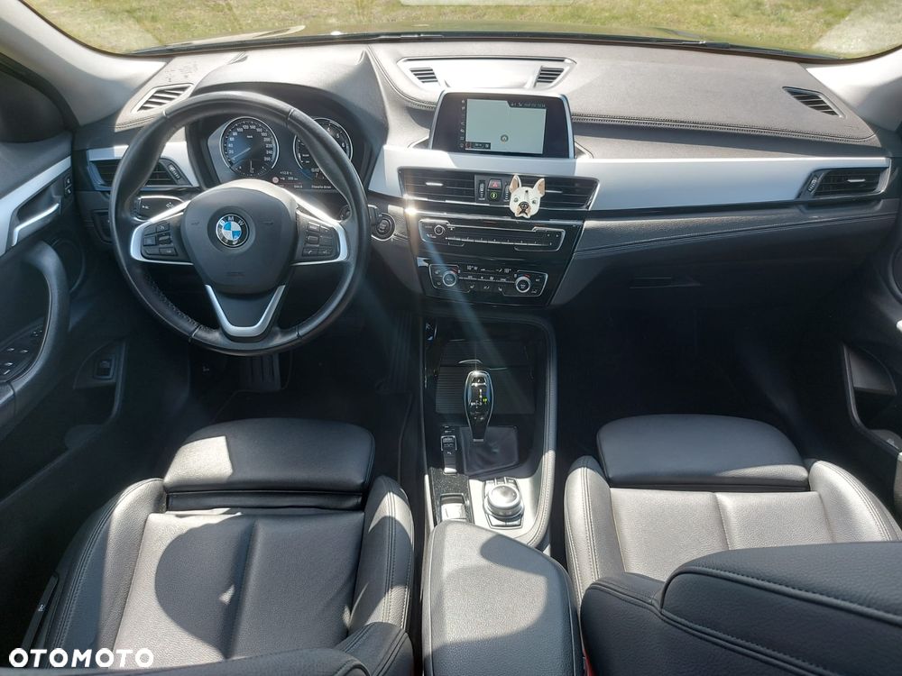 BMW X2 sDrive18i - 26