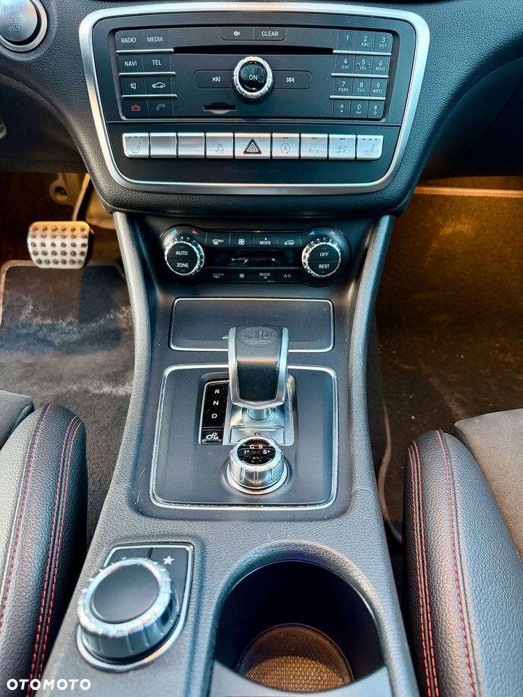 Mercedes-Benz CLA - 20