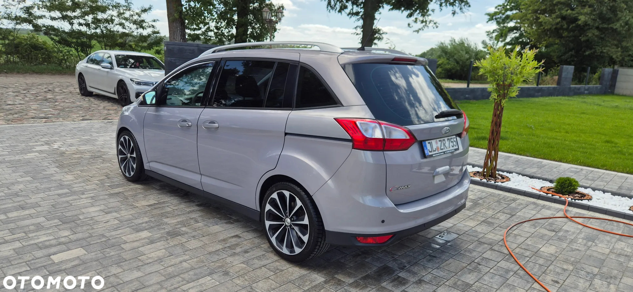 Ford Grand C-MAX - 3
